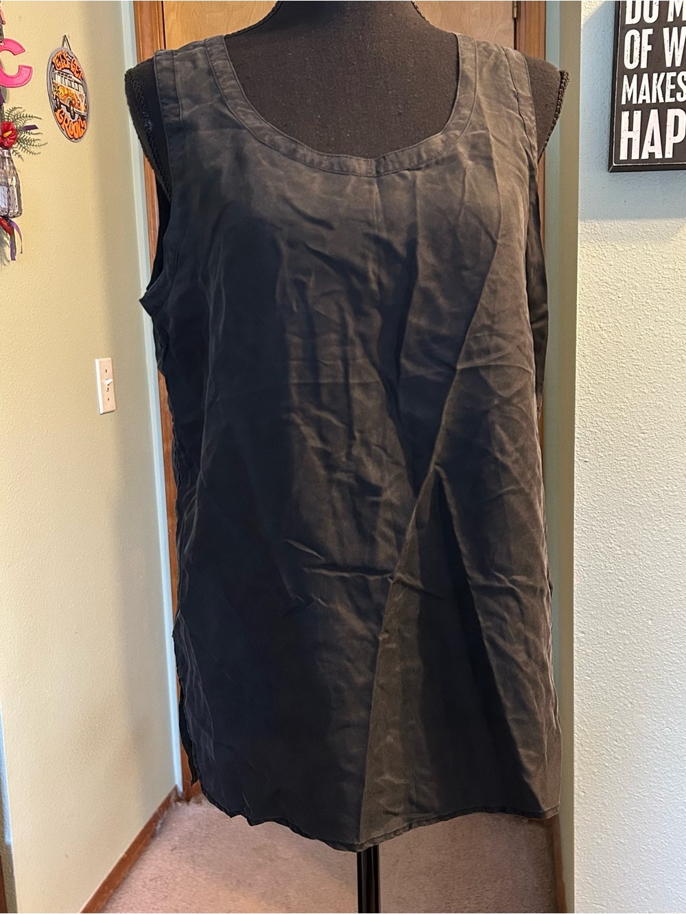 Vintage black silk shell sleeveless tank top camisole size 12 business casual